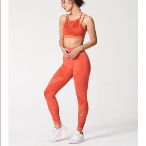 Nux Quintissential Legging in Imperial